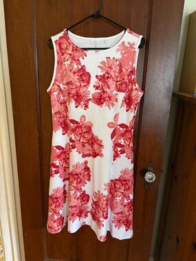 Stretchy White and Pink Floral Mini Dress, Size L (NY&Co)